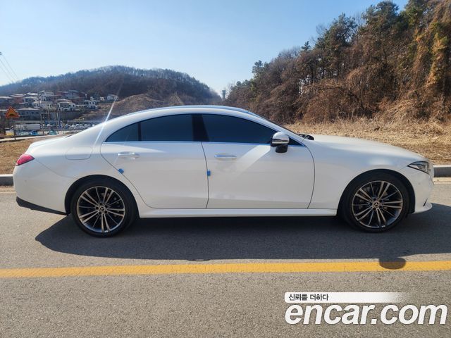 Mercedes-Benz CLS-Class 2019 — photo 8