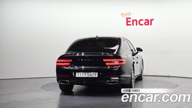 Genesis G80 2022 — photo 4