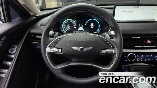 Genesis G80 2022 — photo 13