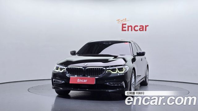 BMW 5-Series 2018 — photo 3