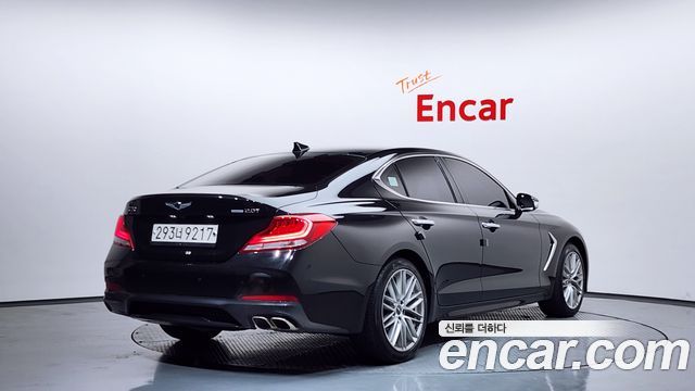 Genesis G70 2019 — photo 2