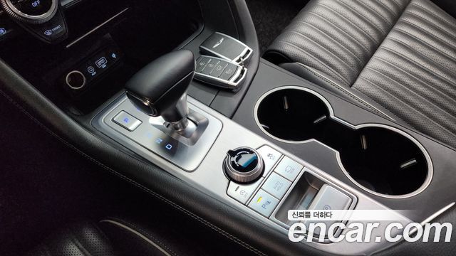 Genesis G70 2019 — photo 9