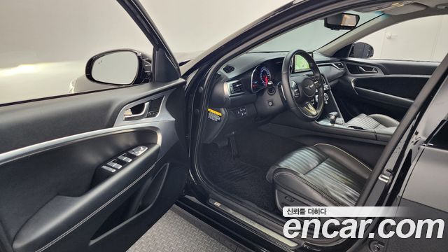Genesis G70 2019 — photo 10