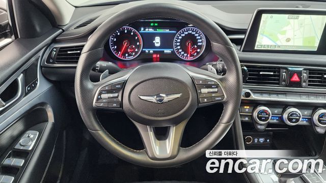 Genesis G70 2019 — photo 13