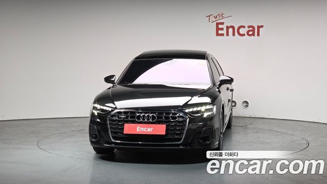 Audi A8 2023 — photo 3