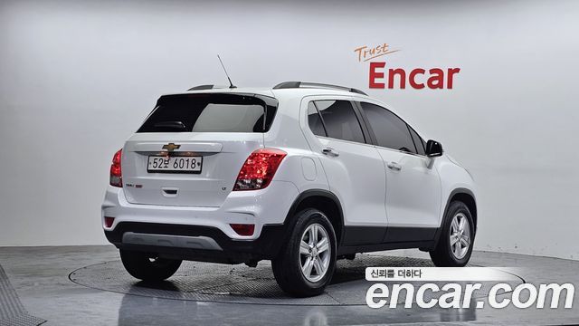 Chevrolet Korea Trax 2018 — photo 2