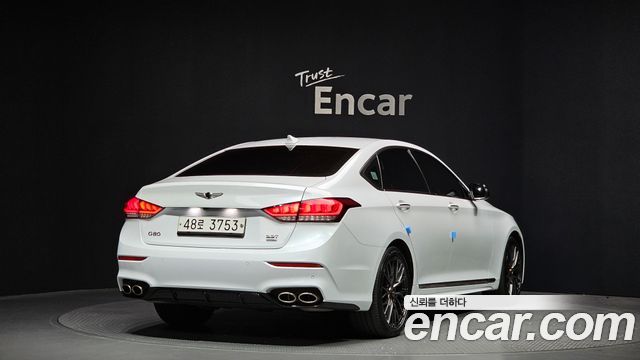 Genesis G80 2018 — photo 2