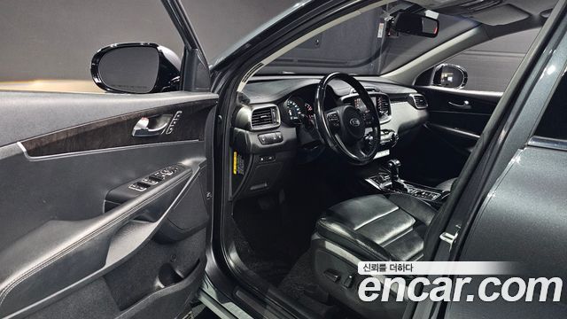 Kia Sorento 2016 — photo 12