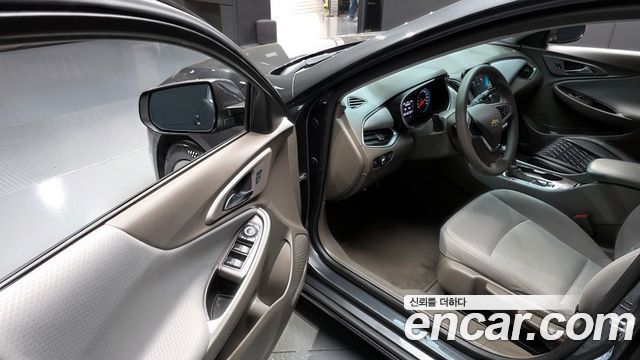 Chevrolet Korea Malibu 2017 — photo 11
