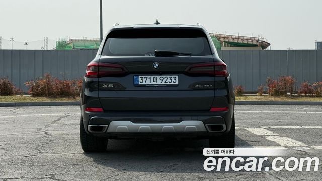 BMW X5 2021 — photo 4