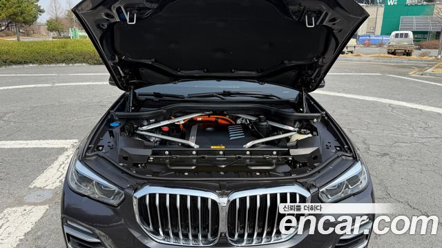 BMW X5 2021 — photo 6