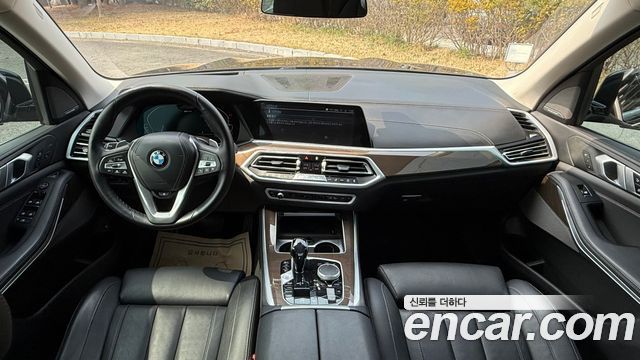 BMW X5 2021 — photo 7