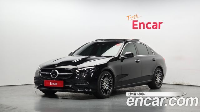 Mercedes-Benz C-Class 2024 — photo 1