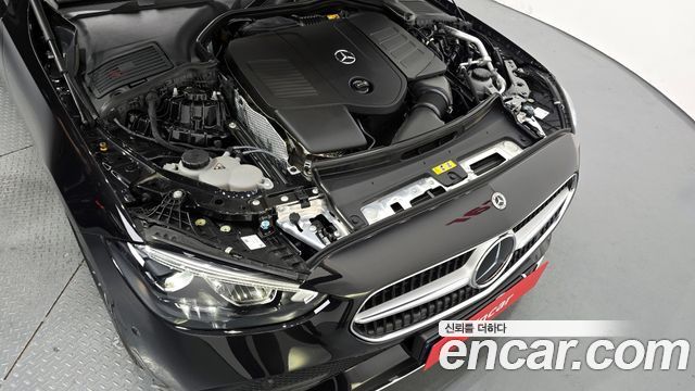 Mercedes-Benz C-Class 2024 — photo 6