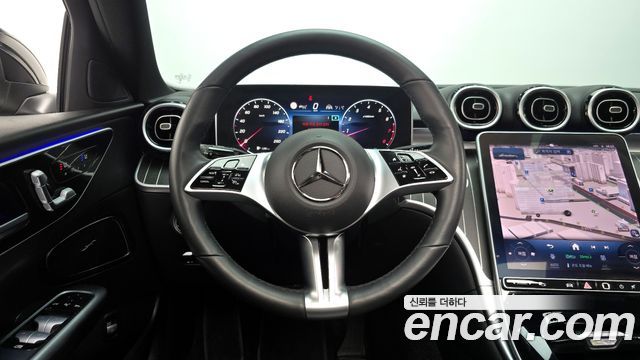 Mercedes-Benz C-Class 2024 — photo 13