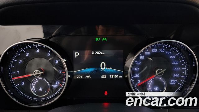 Hyundai Grandeur 2022 — photo 8