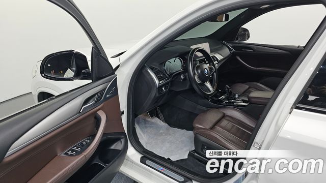 BMW X3 2018 — photo 10