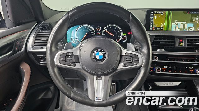 BMW X3 2018 — photo 14