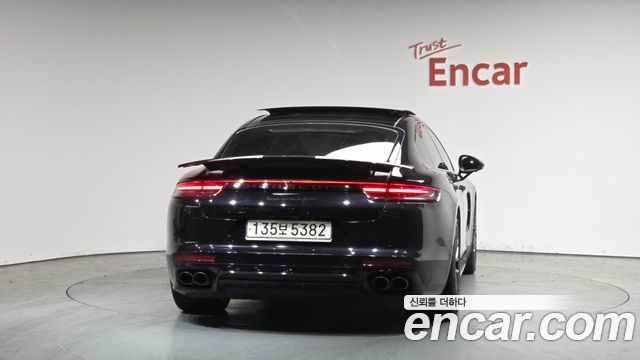 Porsche Panamera 2020 — photo 4