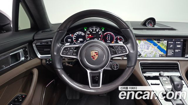 Porsche Panamera 2020 — photo 13