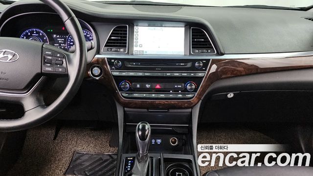 Hyundai Aslan 2015 — photo 14