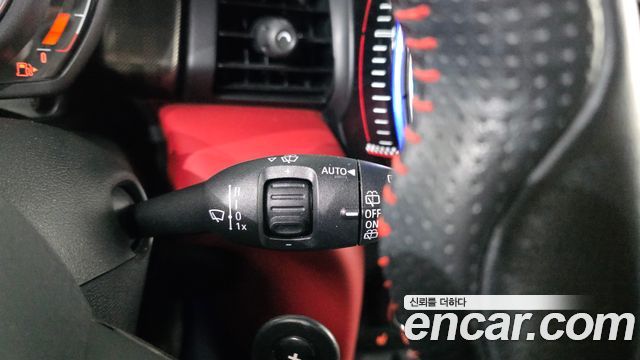 Mini Cooper 2019 — photo 14