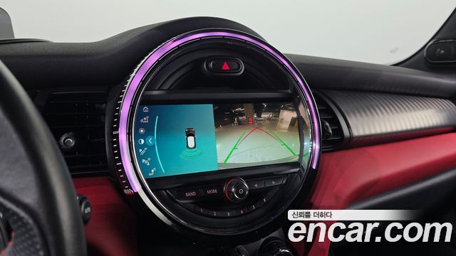 Mini Cooper 2019 — photo 17