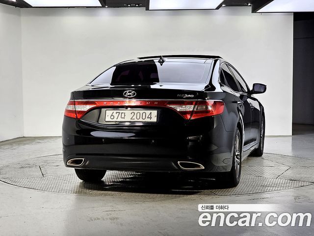 Hyundai Grandeur 2013 — photo 3