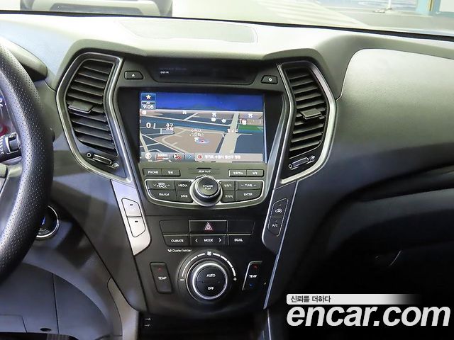 Hyundai Santafe 2014 — photo 11