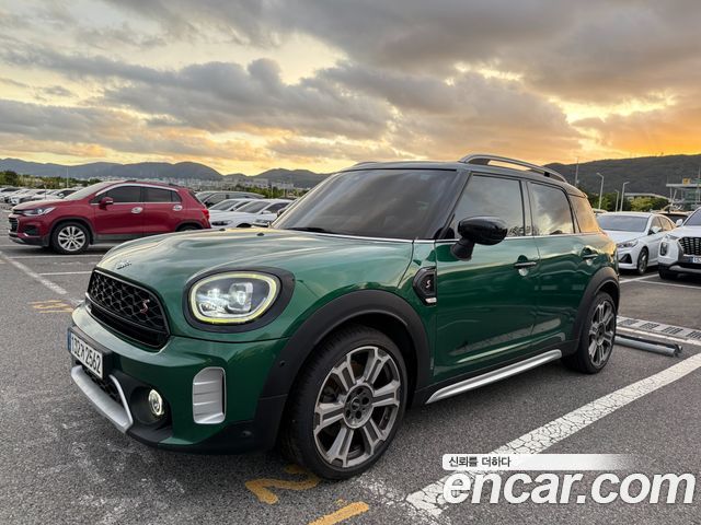 Mini Countryman 2021 — photo 2