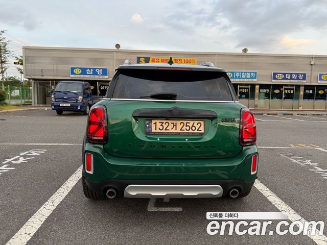 Mini Countryman 2021 — photo 3