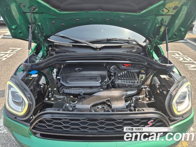 Mini Countryman 2021 — photo 5