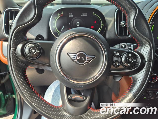 Mini Countryman 2021 — photo 9