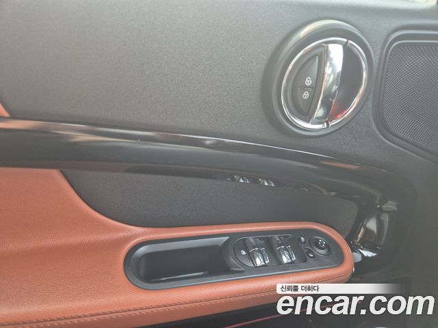 Mini Countryman 2021 — photo 10