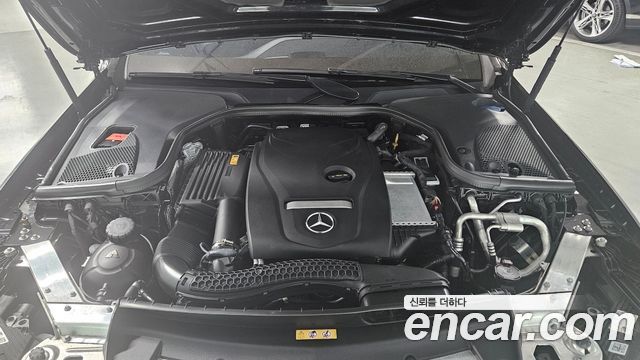 Mercedes-Benz E-Class 2021 — photo 5