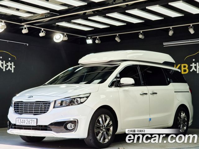 Kia Canival 2016 — photo 1