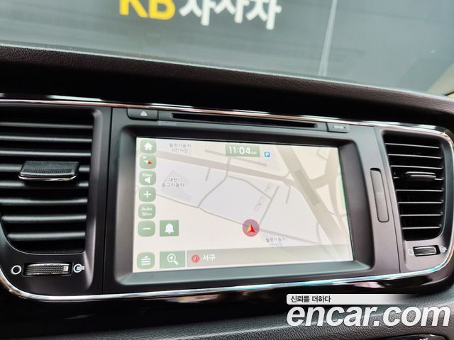 Kia Canival 2016 — photo 9