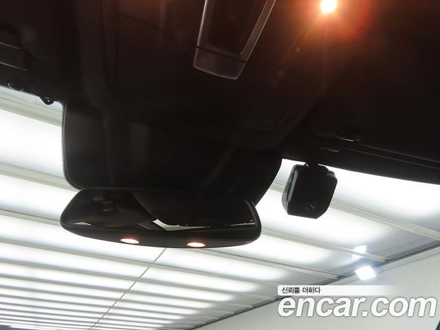 Mercedes-Benz GLS-Class 2019 — photo 14