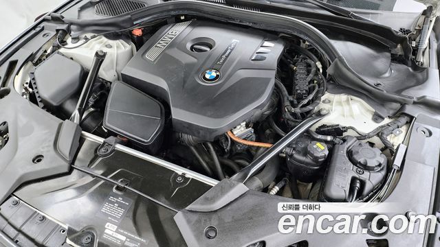 BMW 5-Series 2017 — photo 6
