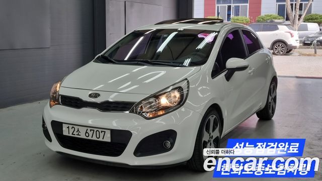 Kia pride 2012 — photo 1