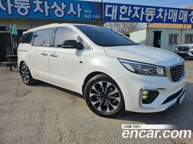 Kia Canival 2019 — photo 2