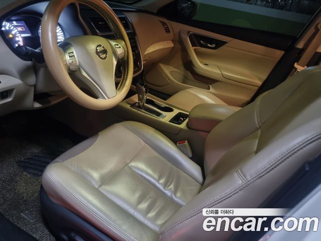 Nissan Altima 2017 — photo 5