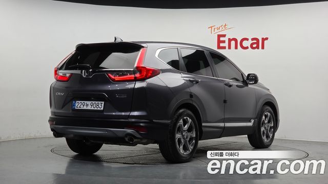 Honda CR-V 2019 — photo 2