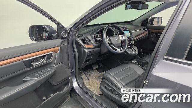 Honda CR-V 2019 — photo 10