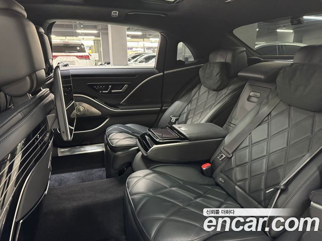 Mercedes-Benz S-Class 2022 — photo 14