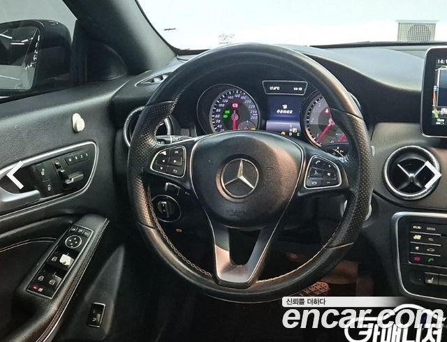Mercedes-Benz CLA-Class 2015 — photo 9