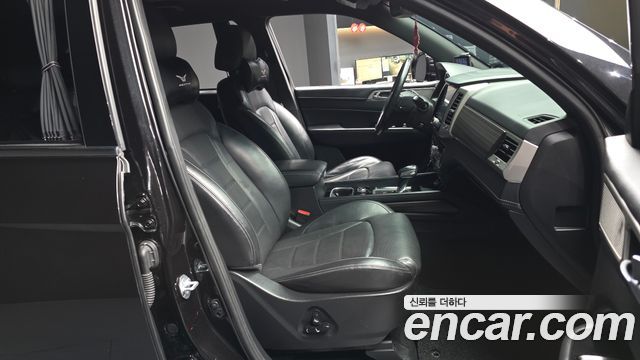 KG Mobility Rexton 2018 — photo 11