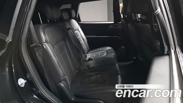 KG Mobility Rexton 2018 — photo 12