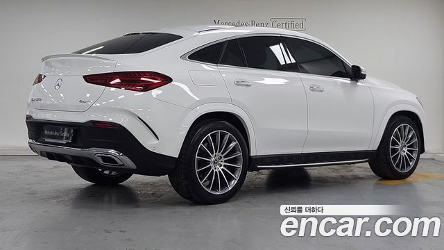 Mercedes-Benz GLE-Class 2023 — photo 2