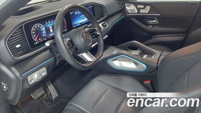 Mercedes-Benz GLE-Class 2023 — photo 9